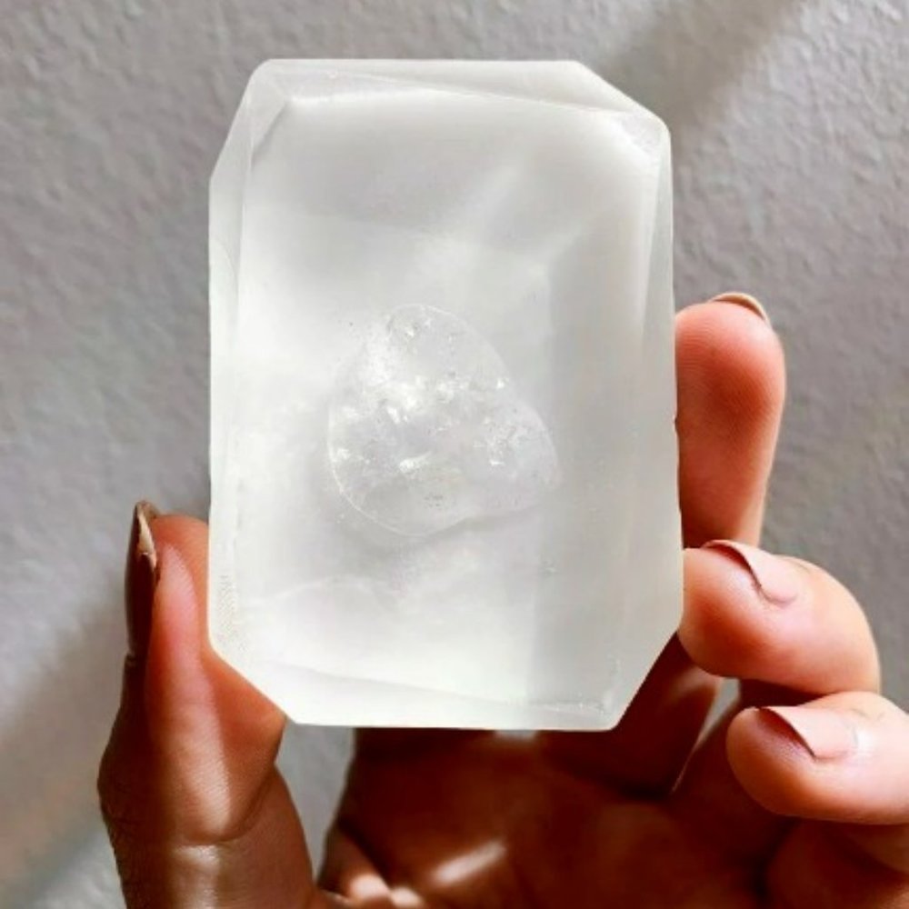 SOOTHING CROWN (Crystal Soap)